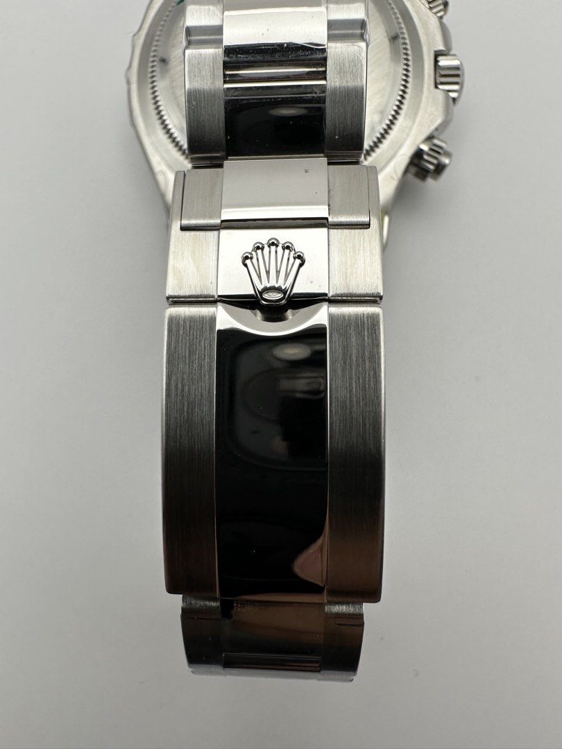 Daytona Panda 40mm (Category: Luxury Watches) located in Manila. Submitted by cherrypickmanila (Listing ID 1454127856, Image 3). Description: .