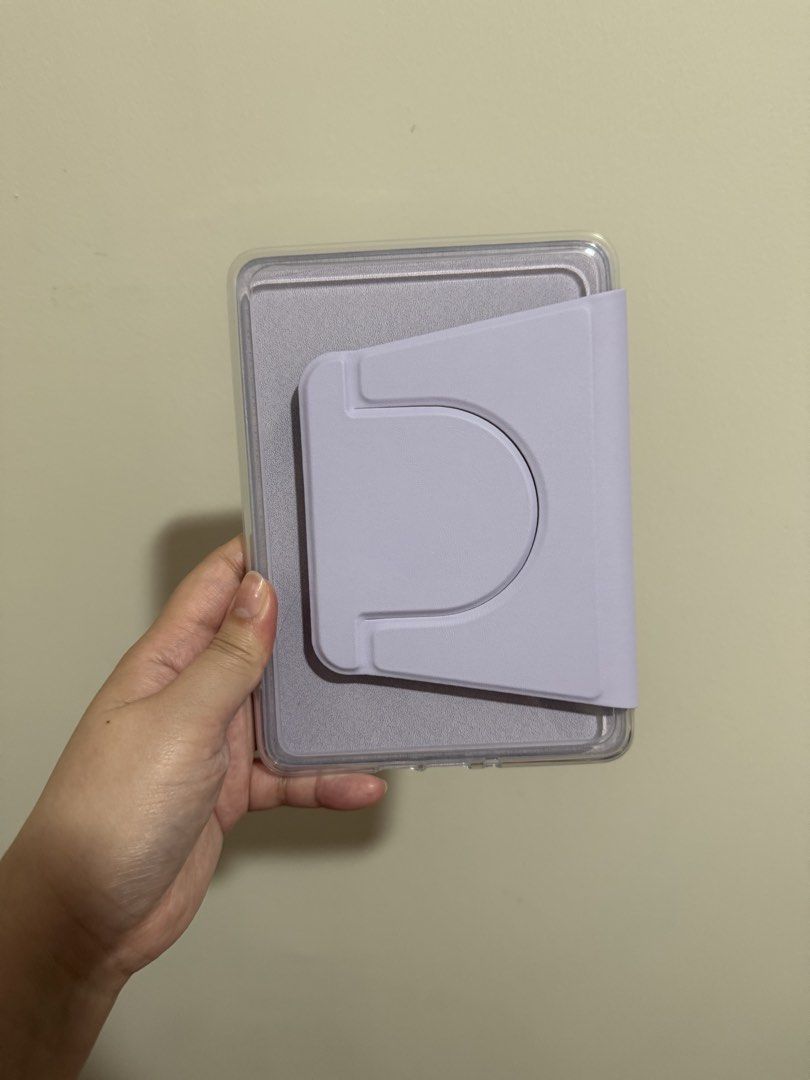 Detachable Kindle Case for Colorsoft / 12th Gen PPW (Category: Cases & Sleeves) located in Mabalacat. Submitted by yalantasy (Listing ID 1454166848, Image 3). Description: Light Purple Clear Back Magnetic Flip Cover.