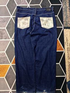 (Category: ) located in . Submitted by coolin.thrift (Listing ID 1454183980, Image 1). Description: .