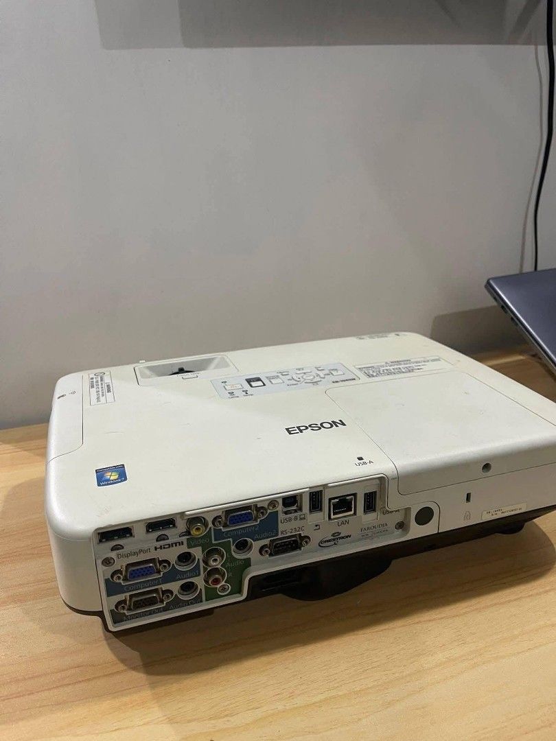 Epson EB-1945W Projector (4,200 lumens) (Category: Projectors) located in Manila. Submitted by jewiniee (Listing ID 1454091181, Image 1). Description: Epson EB-1945W (4,200 lumens) Issue: no lamp Negotiable.