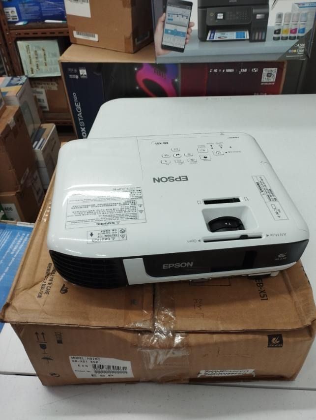 Epson EB-X51 Projector (Open Box and Dented Box) (Category: Projectors) located in Manila. Submitted by quickfire88 (Listing ID 1454057029, Image 3). Description: Create engaging classroom displays with the dynamic EB-X51 projector. Offering advanced 3LCD technology, this ultra bright projector delivers eye-catching, 3,800-lumen displays with native XGA resolution. Designed to enhance in-class collaboration, the EB-X51 projects from smart devices