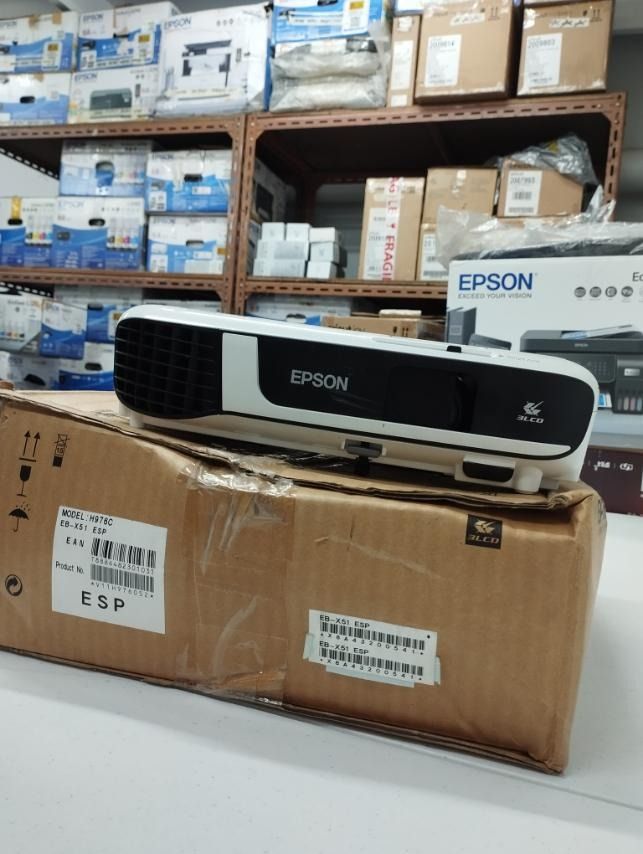 Epson EB-X51 Projector (Open Box and Dented Box) (Category: Projectors) located in Manila. Submitted by quickfire88 (Listing ID 1454057029, Image 2). Description: Create engaging classroom displays with the dynamic EB-X51 projector. Offering advanced 3LCD technology, this ultra bright projector delivers eye-catching, 3,800-lumen displays with native XGA resolution. Designed to enhance in-class collaboration, the EB-X51 projects from smart devices