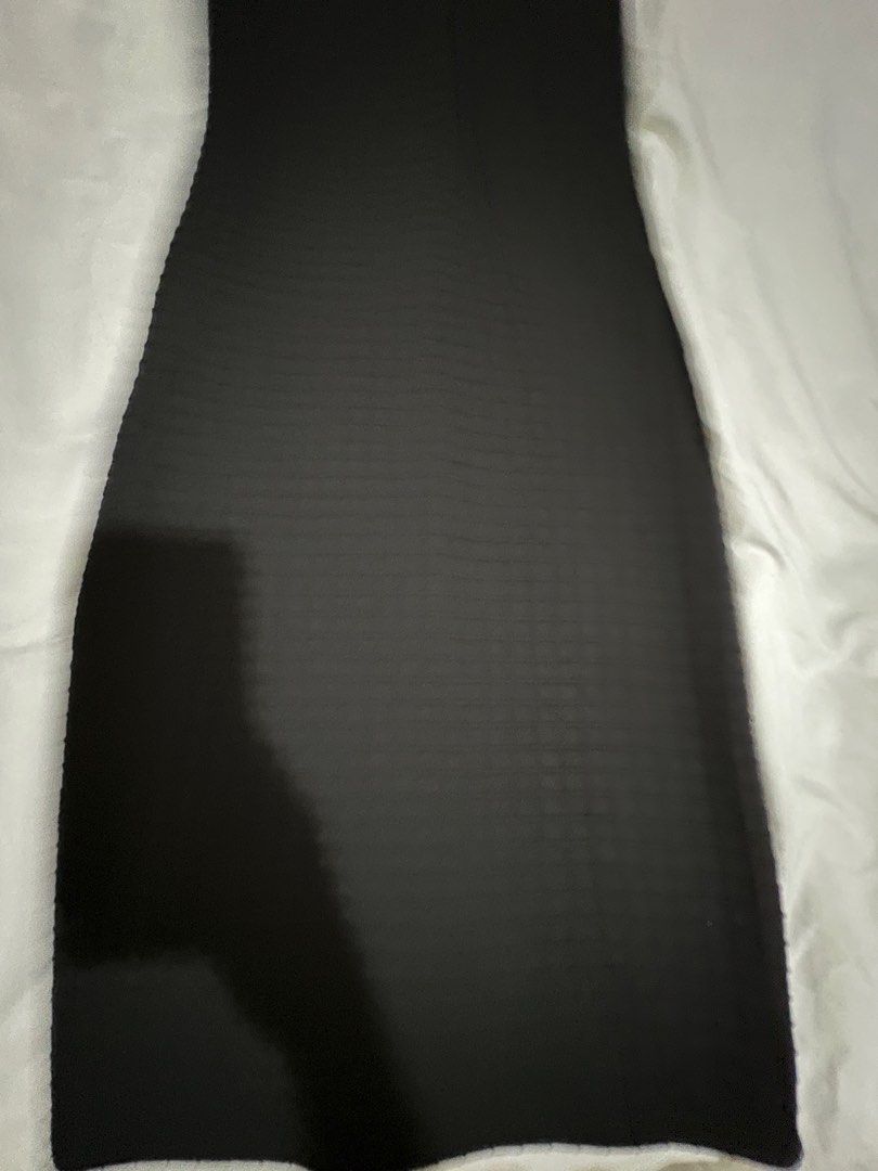 Evening dress (Category: Evening dresses & gowns) located in Quezon City. Submitted by tangled8 (Listing ID 1454075855, Image 3). Description: .
