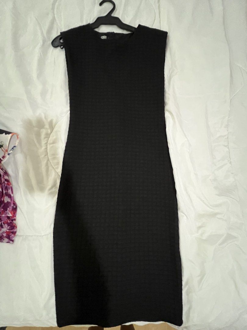 Evening dress (Category: Evening dresses & gowns) located in Quezon City. Submitted by tangled8 (Listing ID 1454075855, Image 2). Description: .