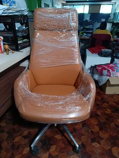 (Category: ) located in . Submitted by aesthetic.h.o.furniture (Listing ID 1454015817, Image 1). Description: .