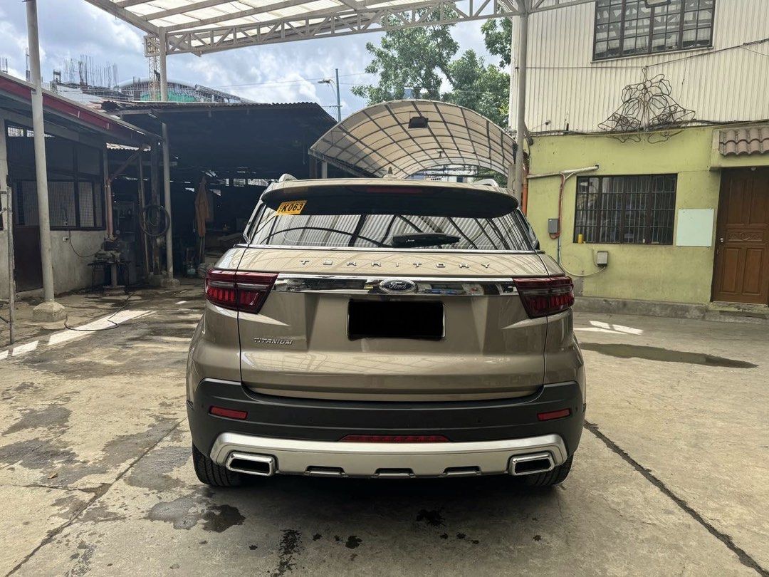 Ford Territory CVT Auto (Category: Used Cars) located in Mandaluyong City. Submitted by pinkleberry (Listing ID 1454004943, Image 3). Description: Selling my 2022 Ford Territory SUV Diffused Silver Very low mileage: only 14k+ km. Good for: ✅ Family use ✅ Daily office and city driving ✅ Long trips out of town (with cruise control) What you get: ✅ 5‑seater, spacious and comfortable ✅ Modern look, nice road presence ✅ Safe and easy to drive ✅ With 3
