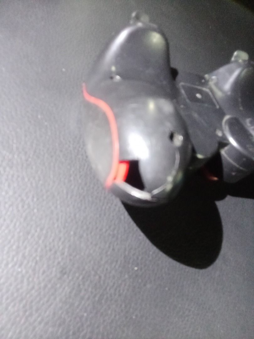 Gen Game X3 Wireless Bluetooth Gamepad Game Controller (Category: Controllers) located in Dagupan City. Submitted by jr_mrya (Listing ID 1454088649, Image 2). Description: all gods woriking yan, yung issue nasa picture.