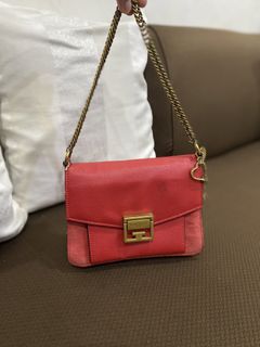 (Category: ) located in . Submitted by saveandstyleph (Listing ID 1454136749, Image 1). Description: .