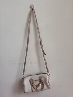 (Kategori: ) berada di . Dikirim oleh adescava (ID iklan 1454096175, Gambar 1). Deskripsi: .
