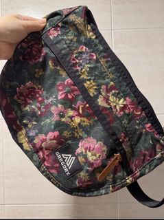 （分類：）位於 。 由 wafflehug 提交（商品編號 1454141231，圖片 1）。簡介： 。