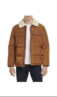 (Category: ) located in . Submitted by mackoyusgoods (Listing ID 1454156948, Image 1). Description: .