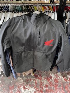 (Category: ) located in . Submitted by faizazlan (Listing ID 1454062332, Image 1). Description: .