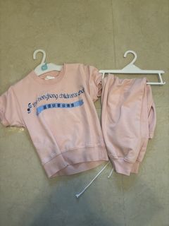 （分類：）位於 。 由 allet. 提交（商品編號 1454111439，圖片 1）。簡介： 。