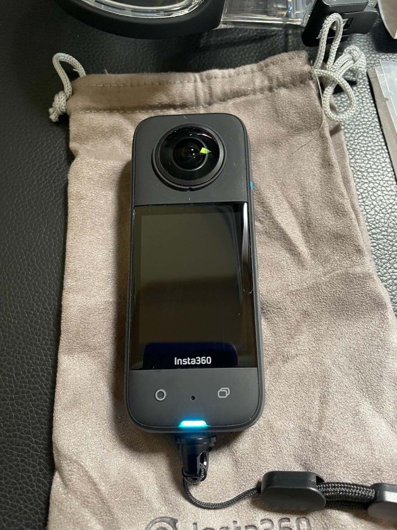 Insta360 X3 360 Action Camera - Complete Set + Diving Case & Extras (Category: Cameras) located in Las Pinas. Submitted by elijahcalinisan.06 (Listing ID 1454097785, Image 3). Description: Insta360 X3 360 Action Camera – Complete Set + Diving Case + Extras Reason for selling: Not being used enough. Selling my Insta360 X3 in excellent condition. Fully functional and well maintained. Perfect for travel, vlogging, action sports, motorcycle rides, di