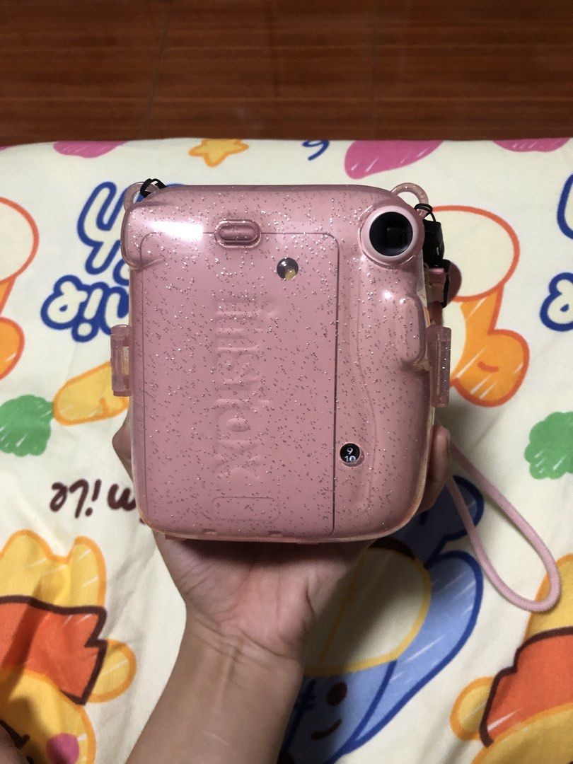 InstaX Mini 11 with Case (Category: Cameras) located in San Nicolas. Submitted by coleeein (Listing ID 1454131029, Image 3). Description: Authentic InstaX Pink with Cover and lace Lightly used Without films RFS: Tambak na lang.