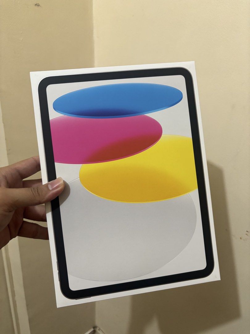 Ipad a16 brandnew 256gb from powermac (Category: iPad) located in Pasig City. Submitted by rmark (Listing ID 1436071528, Image 3). Description: For trade or swap sa ipad air m2/m3/m4 or ipad pro m3 or m4 With receipt of total of 39,000.