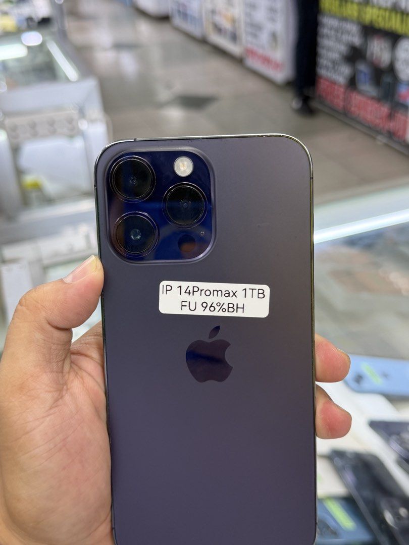 iPhone 14 Promax 1TB 96%BH Openline NTC Approved 99%smooth No issues (Category: iPhone 14 Series) located in San Juan City. Submitted by saabangadgetshop (Listing ID 1454089632, Image 2). Description: Onhand | Pre-owned iPhone 14 Promax 1TB GB OPENLINE NTC APPROVED Battery Health 96% NO HIDDEN ISSUES NO HISTORY OF REPAIR 99%Smooth TEST TO SAWA RESET ALL YOU WANT TEST ALL YOU WANT NOT REFURBISHED AUTHENTIC PHONE ALL WORKING (FREE 3UTOOLS) iPhones 