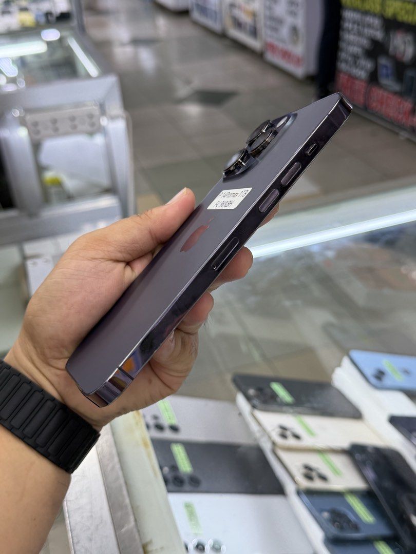 iPhone 14 Promax 1TB 96%BH Openline NTC Approved 99%smooth No issues (Category: iPhone 14 Series) located in San Juan City. Submitted by saabangadgetshop (Listing ID 1454089632, Image 3). Description: Onhand | Pre-owned iPhone 14 Promax 1TB GB OPENLINE NTC APPROVED Battery Health 96% NO HIDDEN ISSUES NO HISTORY OF REPAIR 99%Smooth TEST TO SAWA RESET ALL YOU WANT TEST ALL YOU WANT NOT REFURBISHED AUTHENTIC PHONE ALL WORKING (FREE 3UTOOLS) iPhones 