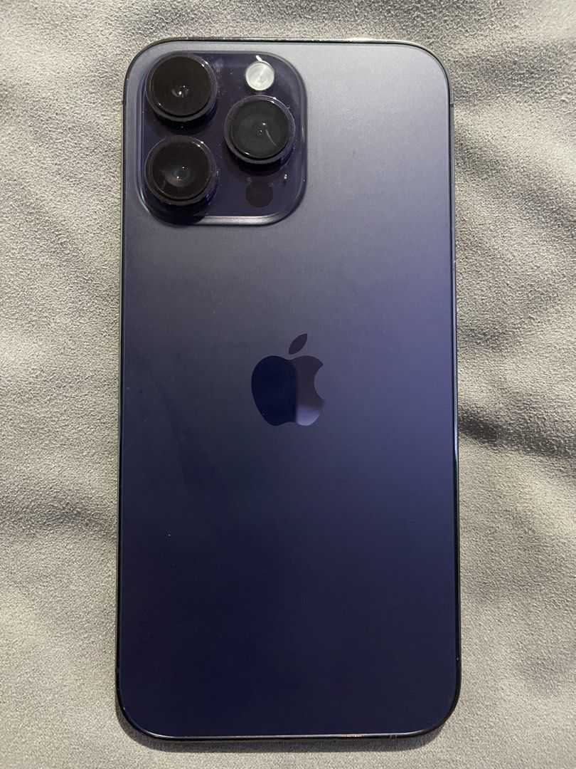 IPHONE 14 PROMAX 256 GB (Category: iPhone 14 Series) located in Manila. Submitted by amanoma2345 (Listing ID 1454175648, Image 2). Description: FOR SALE ONLY💰 PAG SALE ONLY 33k NEGOTIABLE KONTI 🤏 IPHONE 14 PROMAX 256 📲 Deep Purple Smart Lock Openline kahit anong SIM ✅ Face ID working ✅ Truetone working ✅ 85% Battery health (Original Batt) ✅ NO DENTS OR SCRATCHES AUTO PASS SA BUY AND SELL 😅 MALATE MANILA 📍 .