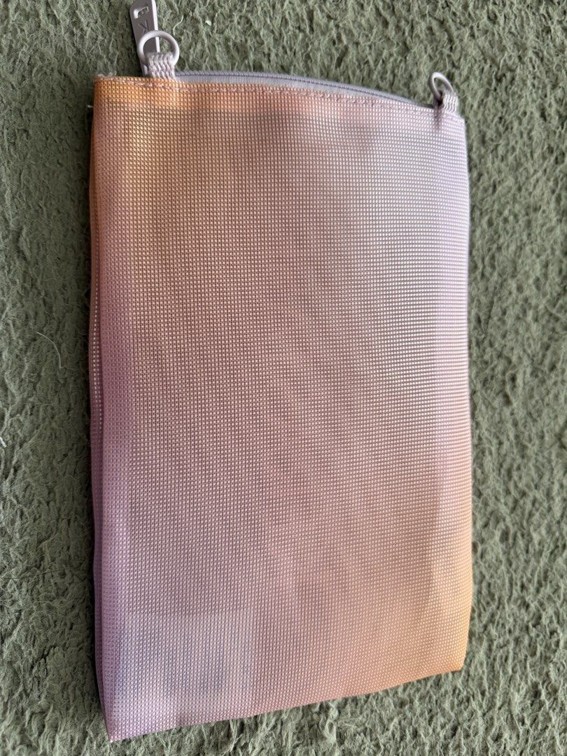 Kerastase bag (Category: Purses & Pouches) located in San Juan City. Submitted by knickscorner (Listing ID 1454180928, Image 3). Description: Kerastase bag.
