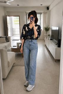 (Category: ) located in . Submitted by catinthemirror (Listing ID 1440066595, Image 1). Description: .
