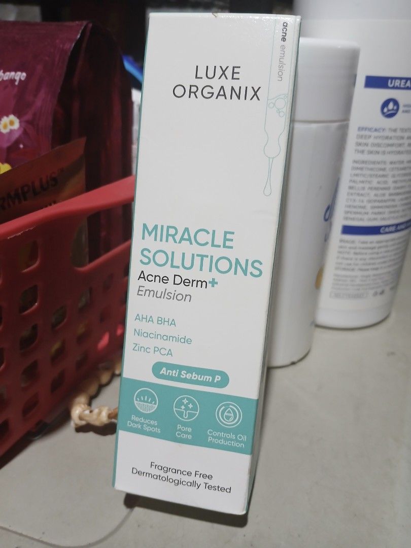 Luxe Organix Miracle Solutions Acne Derm+ Emulsion (Category: Face Care) located in Antipolo. Submitted by chellean52292 (Listing ID 1454151005, Image 1). Description: RFS: Dalawa yung nabili ko galing sa Watsons. Unsealed box but product has never been used. Expiration is 2028. .