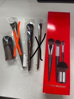 （分類：）位於 。 由 catcoffeeramensiumai 提交（商品編號 1447353598，圖片 1）。簡介： 。