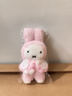 （分類：）位於 。 由 3b_bunny 提交（商品編號 1454168582，圖片 1）。簡介： 。