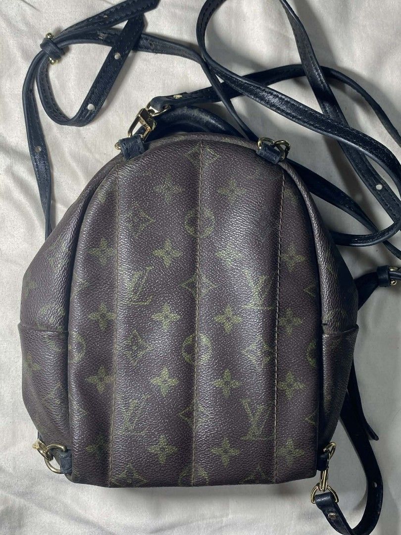 Mini bags lv (Category: Luxury Bags & Wallets) located in Manila. Submitted by vasttree.6bc15f (Listing ID 1454110700, Image 2). Description: .