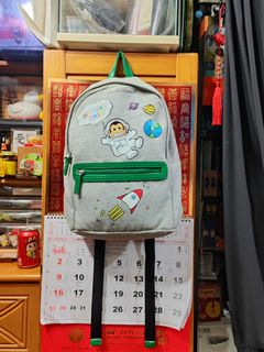 （分類：）位於 。 由 arkwan8 提交（商品編號 1454118533，圖片 1）。簡介： 。