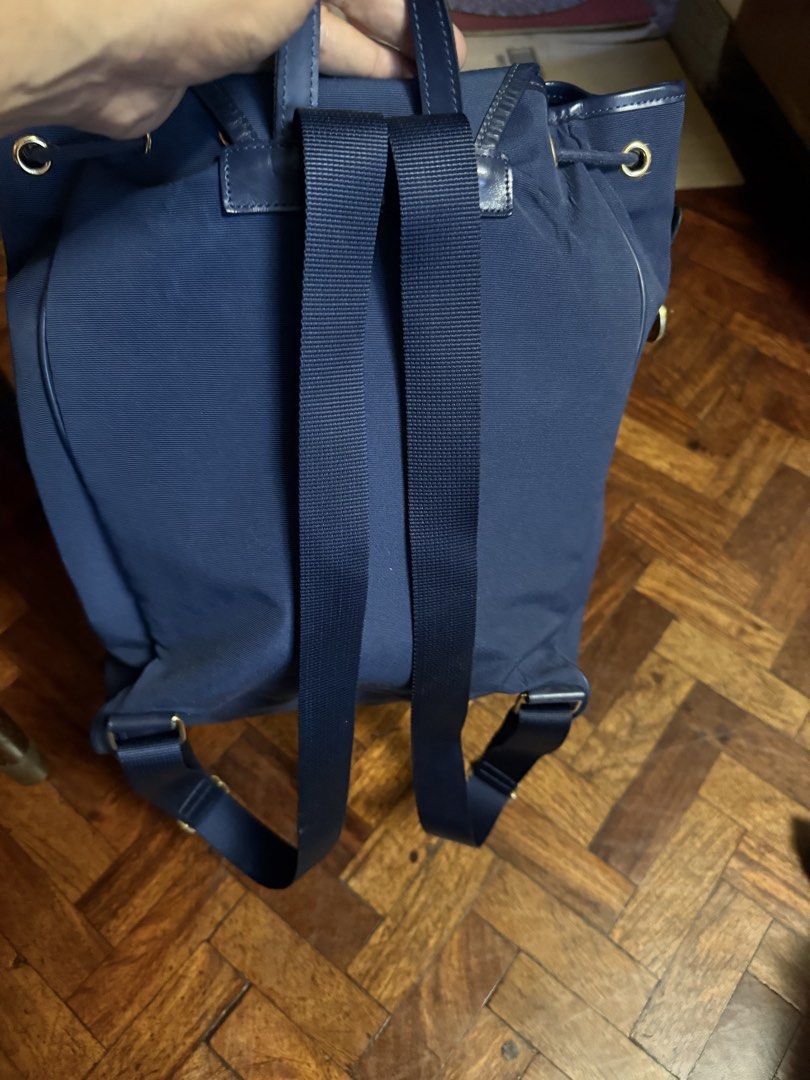 Moschino backpack (Category: Luxury Bags & Wallets) located in Quezon City. Submitted by d8bhk9y4rs (Listing ID 1454076291, Image 3). Description: .