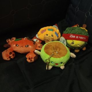 (Category: ) located in . Submitted by meowingneko (Listing ID 1454171095, Image 1). Description: .