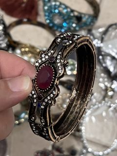 (Category: ) located in . Submitted by nailingit (Listing ID 1454135220, Image 1). Description: .