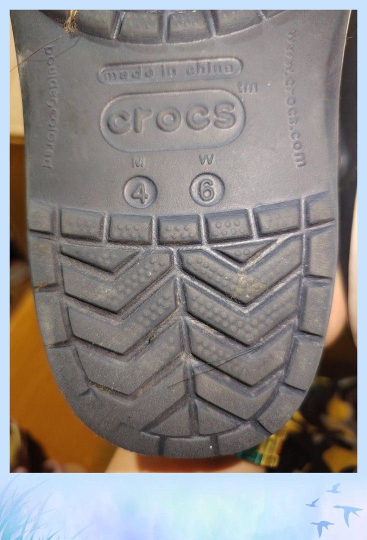 Navy Blue Crocs Clogs Size M4 W6 (Category: Slippers and slides) located in Agdangan. Submitted by kys777 (Listing ID 1454055713, Image 3). Description: - Classic navy blue Crocs clogs - Size: M4 (Men's 4) / W6 (Women's 6) - Iconic comfort and versatile style - Perfect for casual outings, gardening, or lounging - Easy to clean and built to last - Minor signs of wear on the inside.