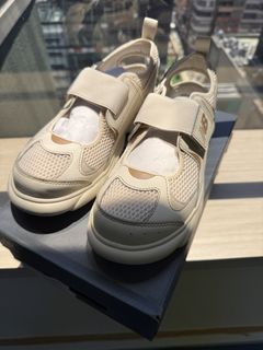 （分類：）位於 。 由 y___y. 提交（商品編號 1454036098，圖片 1）。簡介： 。