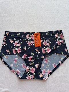 (Category: ) located in . Submitted by preloved__al (Listing ID 1454171301, Image 1). Description: .