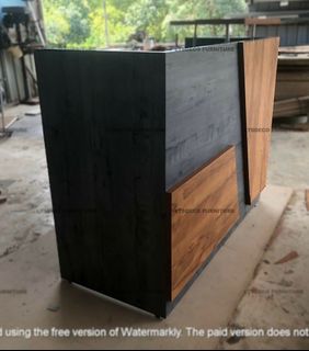 (Category: ) located in . Submitted by sandy.furniture (Listing ID 1454012367, Image 1). Description: .
