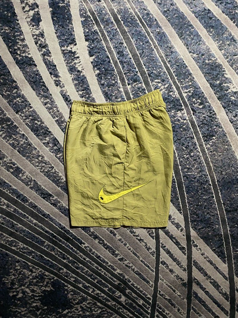 Nike NSW Woven Short (authentic) (Category: Activewear) located in Goa. Submitted by _rawgallery (Listing ID 1454036981, Image 1). Description: size on tag : s waist : 24 (stretchy) length : 17 leg open : 13.
