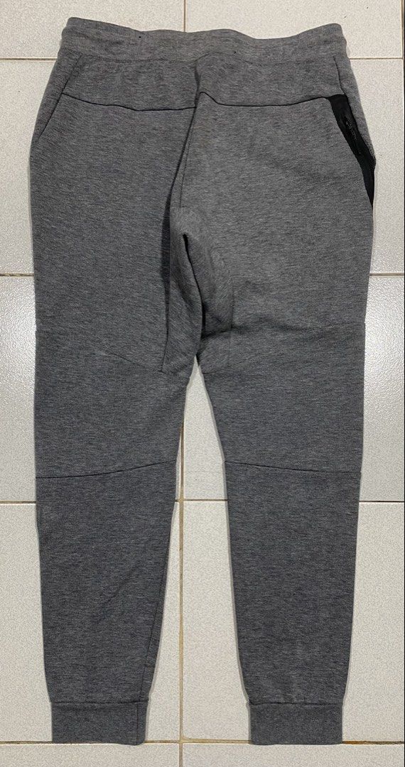 Nike Techfleece Jogger (Category: Joggers) located in Mandaue City. Submitted by MJ_80 (Listing ID 1454045911, Image 2). Description: Mens Nike Techfleece Jogger Pants Medium Fits 29-33 Waist See photos foe measurements Color Rate & Condition: 9.8/10 Price: 1,450 .