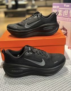 (Category: ) located in . Submitted by conan_fashion (Listing ID 1454127351, Image 1). Description: .