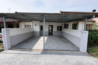 (Category: ) located in . Submitted by nadiahbintiabdrahim (Listing ID 1444666735, Image 1). Description: .