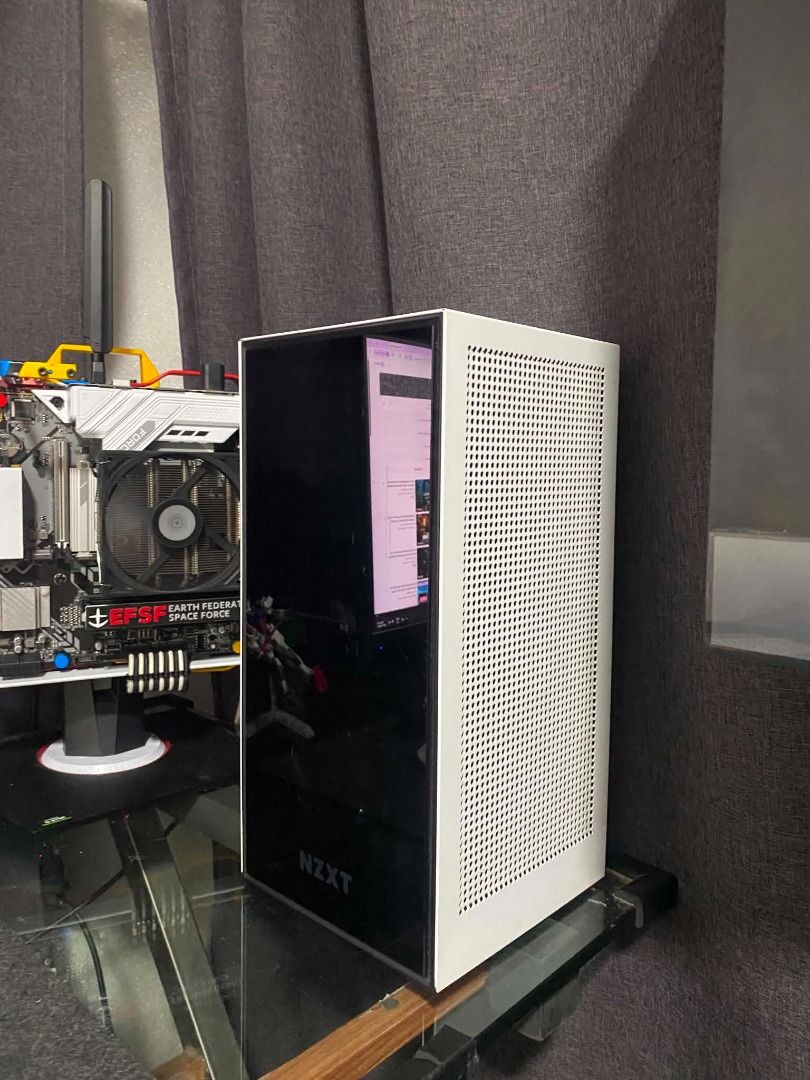 NZXT H1 V1 ITX Case Only (Category: Desktops) located in Taytay. Submitted by barry42 (Listing ID 1454071778, Image 1). Description: - NZXT H1 V1 ITX Case - Tempered Glass Front Panel - Dust Filters Included - Ideal for Compact PC Builds LOC: TAYTAY, RIZAL.