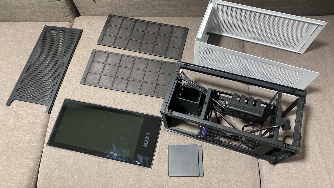 NZXT H1 V1 ITX Case Only (Category: Desktops) located in Taytay. Submitted by barry42 (Listing ID 1454071778, Image 2). Description: - NZXT H1 V1 ITX Case - Tempered Glass Front Panel - Dust Filters Included - Ideal for Compact PC Builds LOC: TAYTAY, RIZAL.