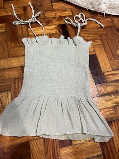 (Category: ) located in . Submitted by chloe_declutter (Listing ID 1454031822, Image 1). Description: .