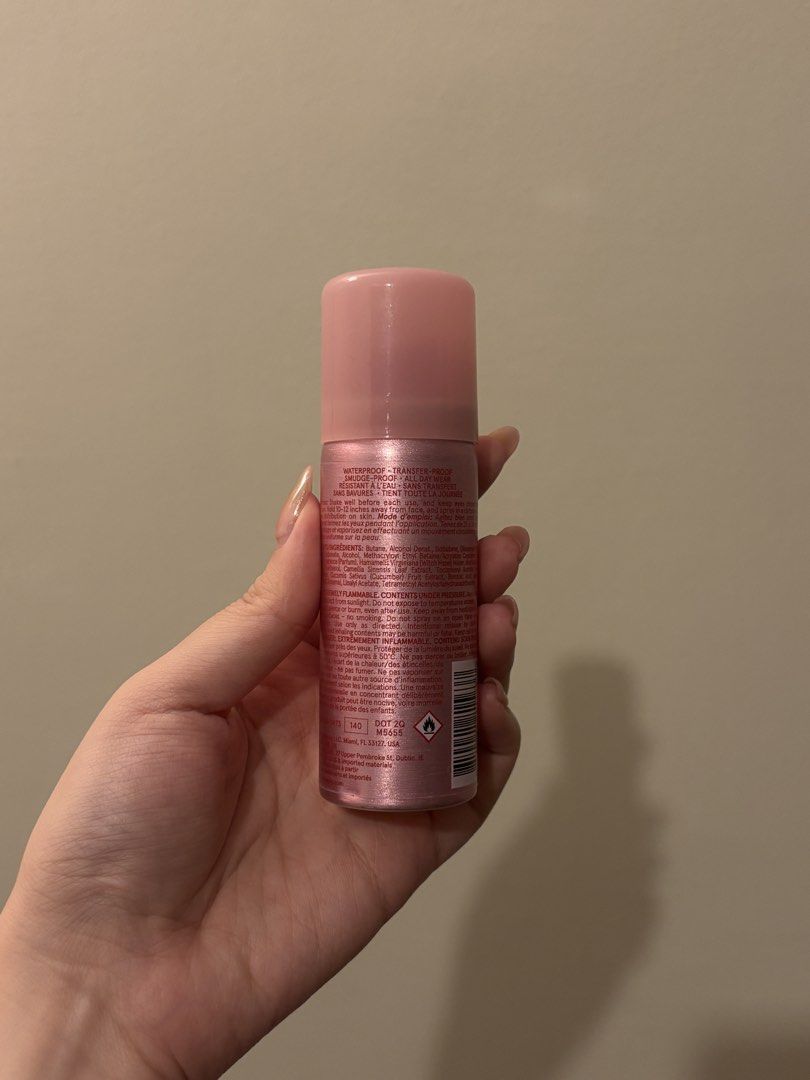 One Size Setting Spray Mini 46ml (Category: Makeup) located in Manila. Submitted by rangelica (Listing ID 1454148926, Image 3). Description: Bought in 🍊 app for 1.4k pesos last April 26; only used it four times.