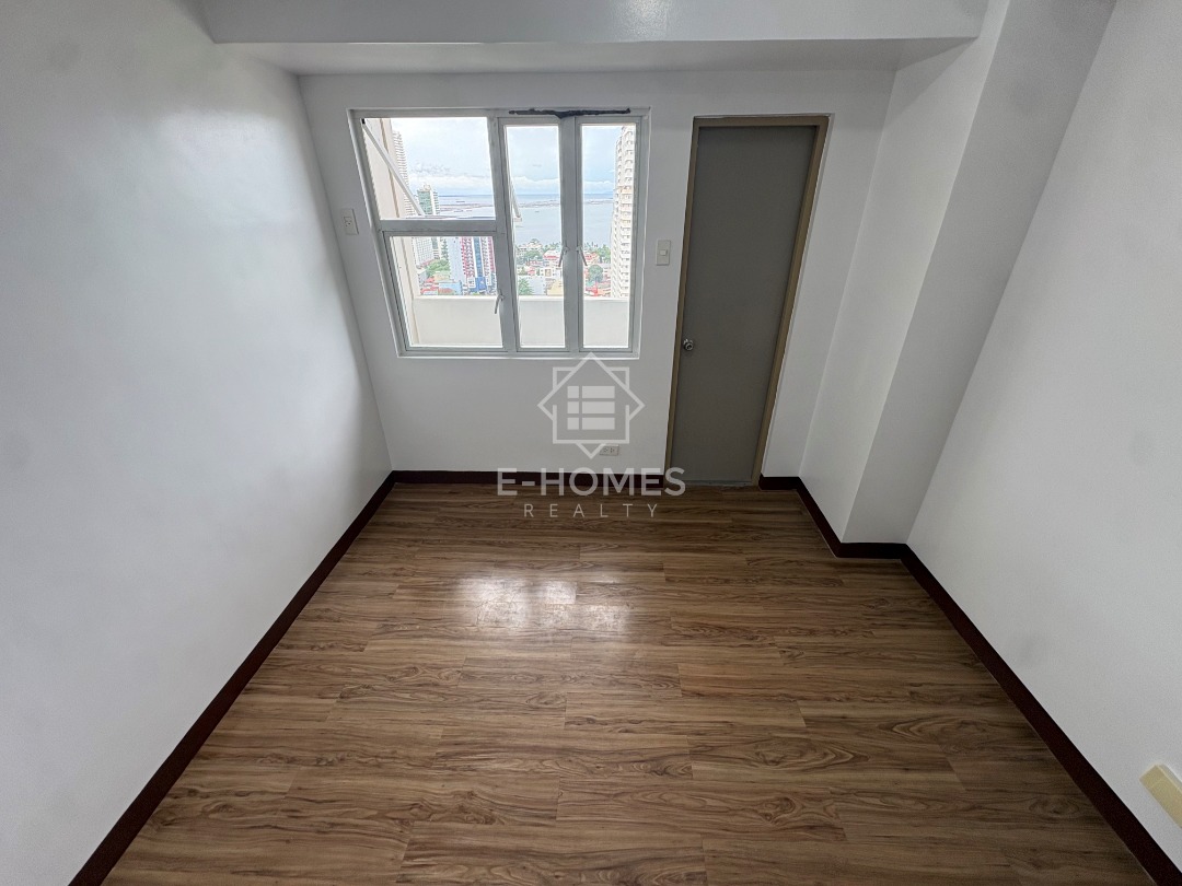 (Category: ) located in . Submitted by e-homes (Listing ID 1454089114, Image 1). Description: .
