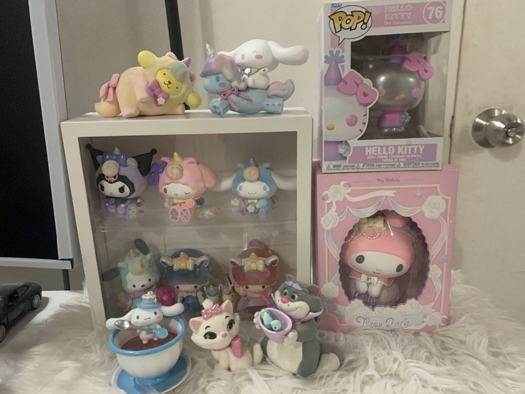 Original Sanrio Licensed Figures & Hello Kitty Funko Pop Bundle (Category: Designer & Blind Box Toys) located in Paranaque City. Submitted by werums (Listing ID 1454098009, Image 1). Description: -From Miniso Sanrio blind boxes - Features popular characters like My Melody, Kuromi, and Cinnamoroll - Includes a special Kitty 50th Anniversary Funko Pop -Miniso x Sanrio My Melody Rose Party Large 7" Licensed Figure - Ideal for any Sanrio enthusiast o