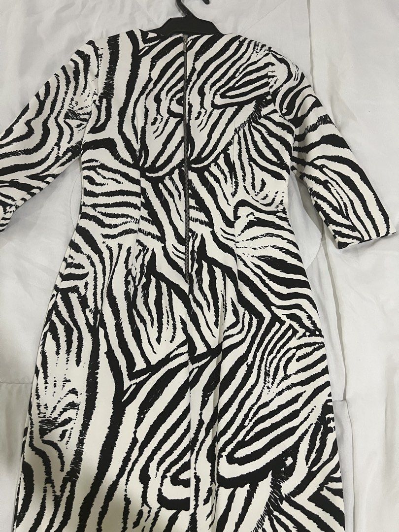 Zara Zebra Print Dress (Category: Dresses) located in Quezon City. Submitted by tangled8 (Listing ID 1454079815, Image 2). Description: .