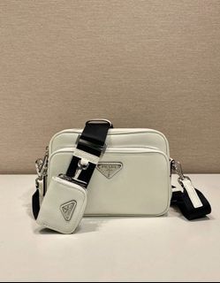 （分類：）位於 。 由 alainalesi 提交（商品編號 1454028933，圖片 1）。簡介： 。