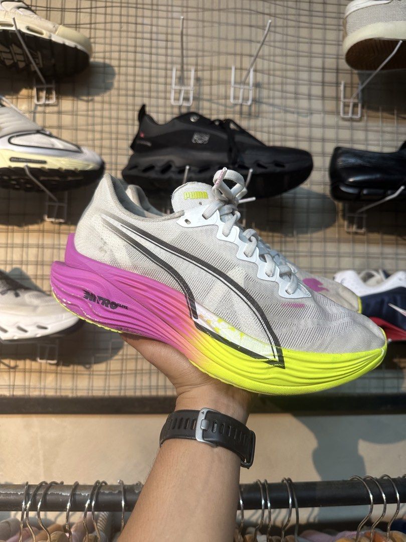 Puma deviate nitro elite 3 (Category: Sneakers) located in Legazpi City. Submitted by lootsi (Listing ID 1454124746, Image 1). Description: .